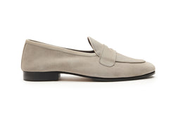 Belgian Loafers With Penny Saddle In Light Grey Suede