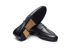 Full Strap Penny Strap Loafers In Black