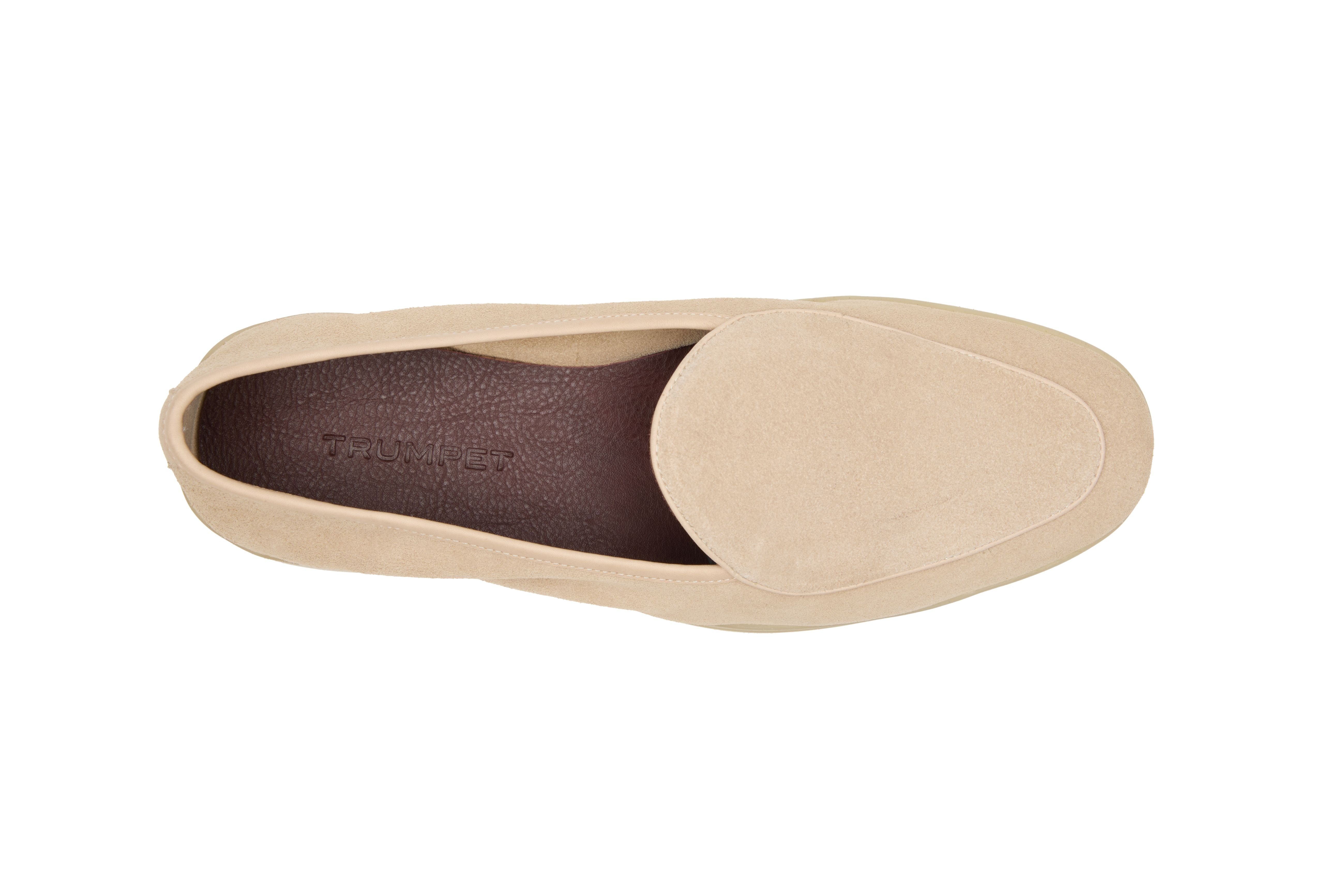 Belgian Style Yacht Loafers In Beige Suede