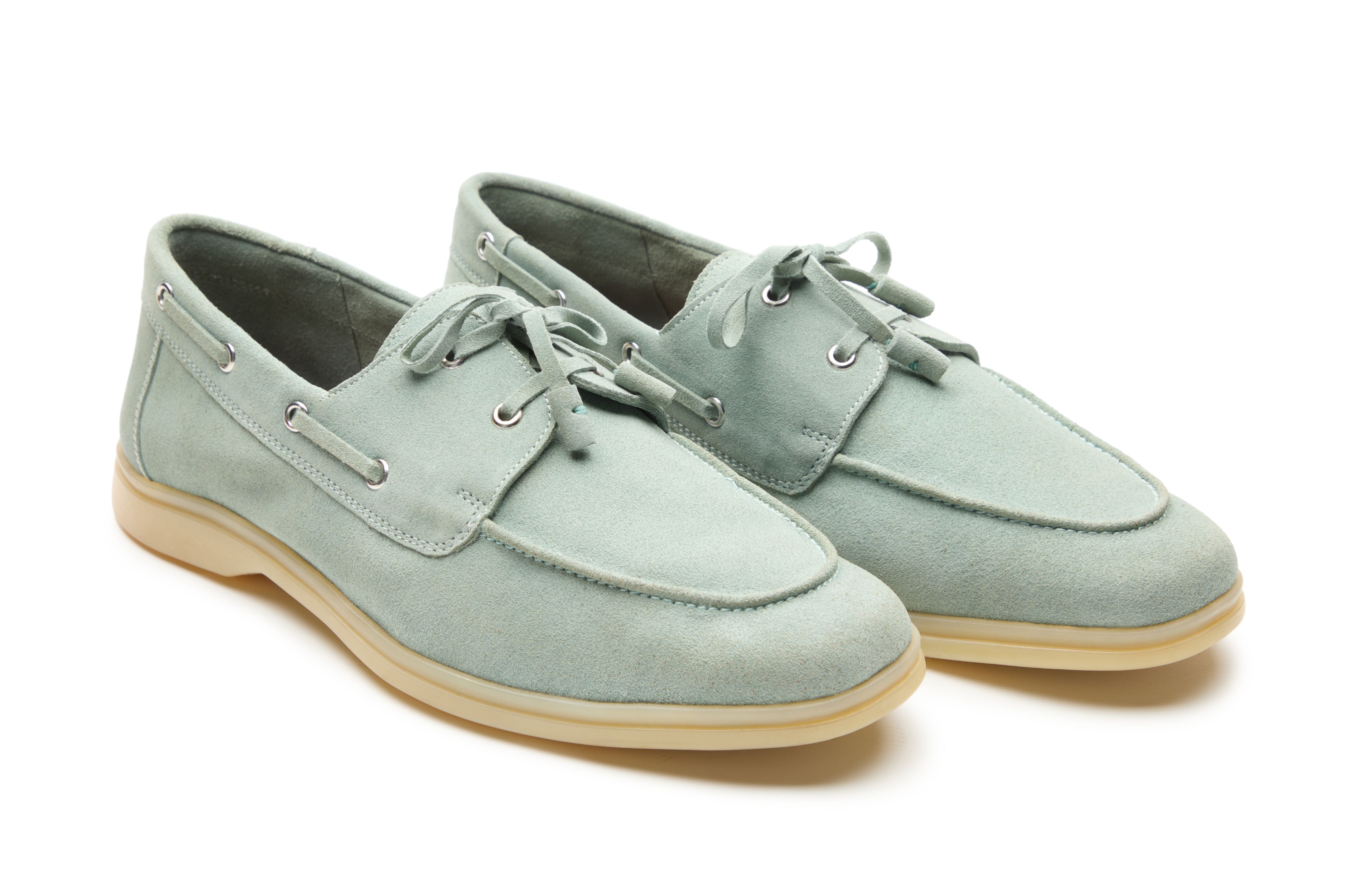 Boat Shoes In Pistachio Suede