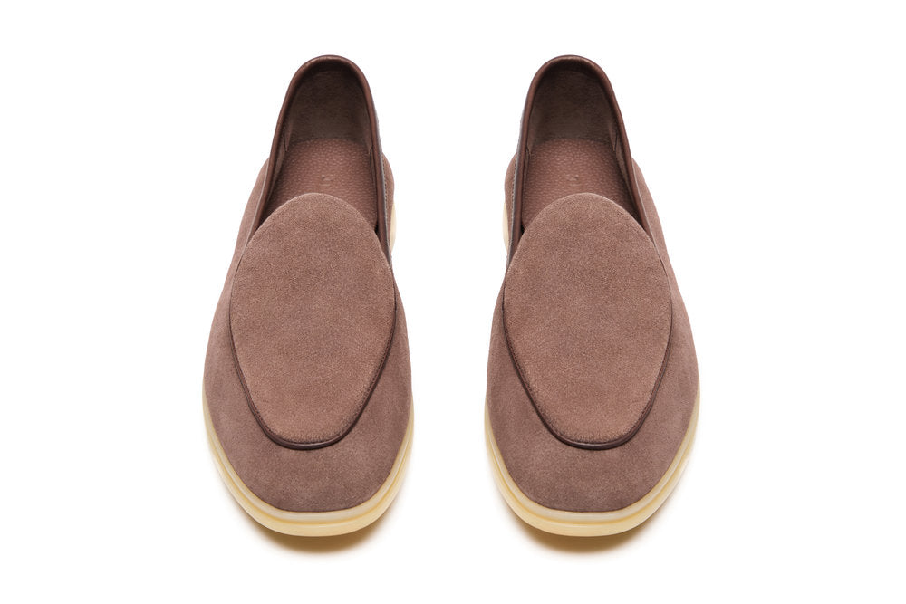 Belgian yacht loafers in Mocha Suede