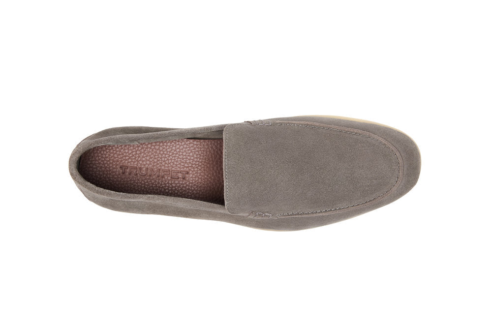 Yacht Loafers in Dark Grey Suede