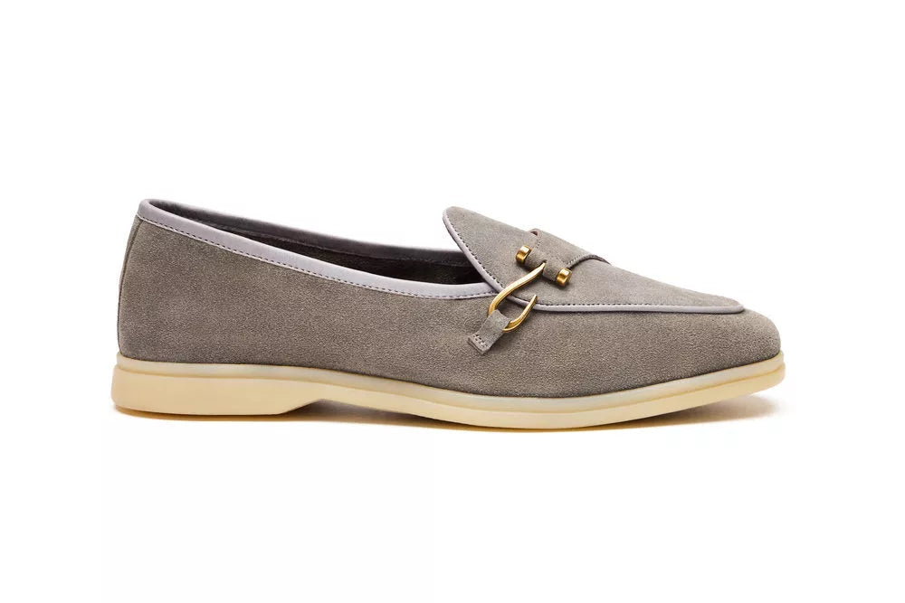 premium footwear brand for men india
